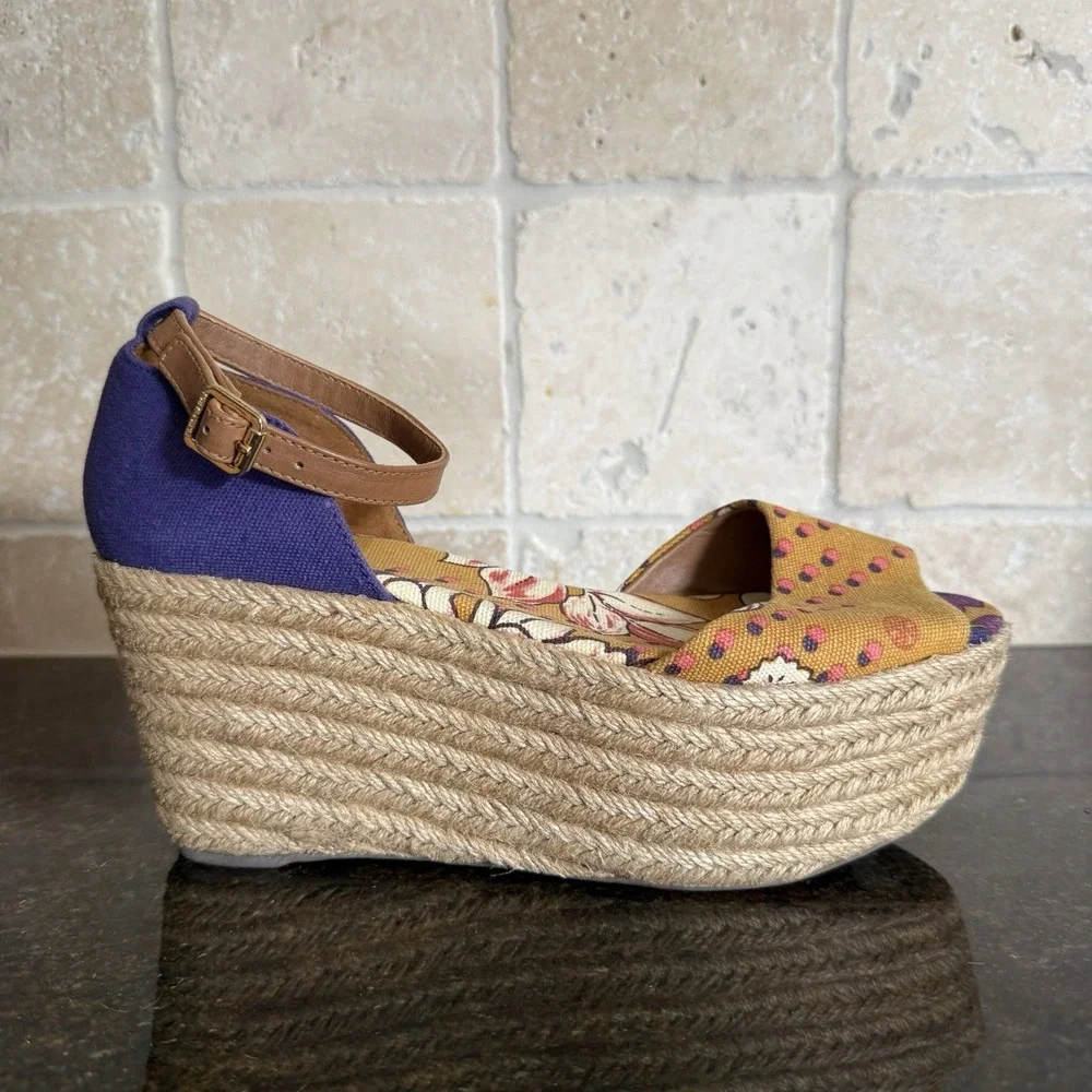 Tory Burch these are